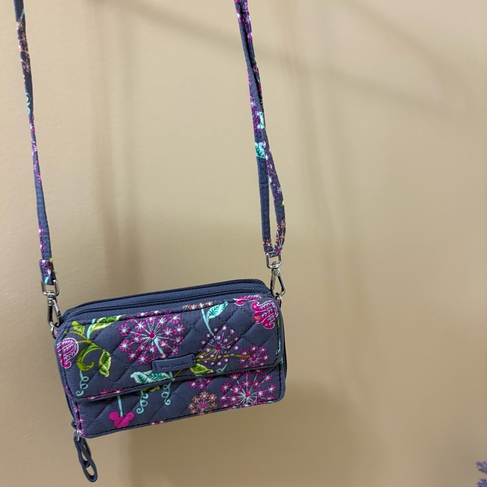 5/$20 Vera Bradley Disney Crossbody Purse